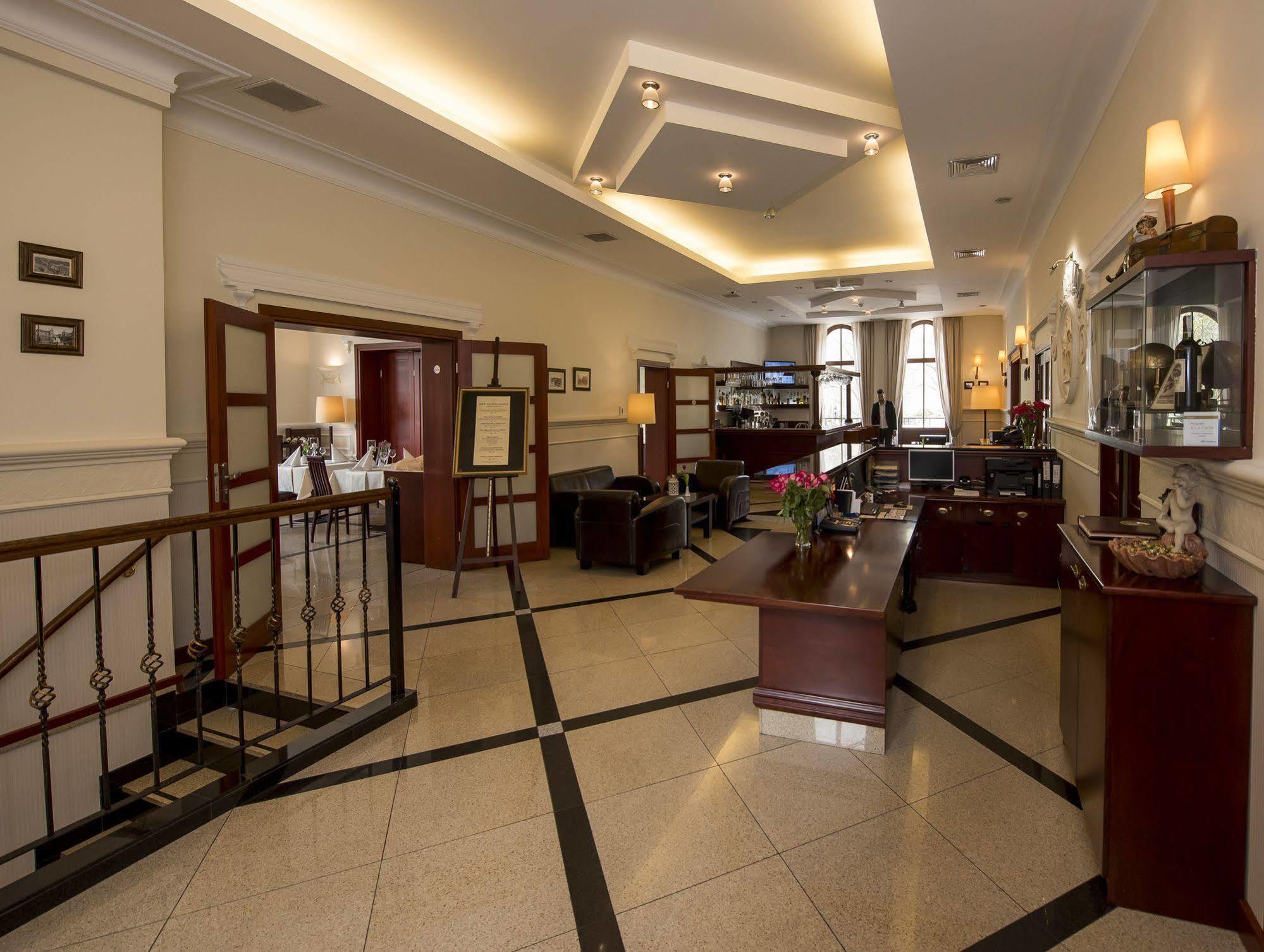 Hotel Atrium Estetino Exterior foto